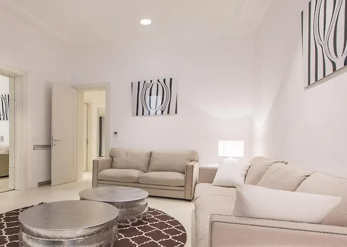 Pantheon Exclusive-rental In Apartamento Roma